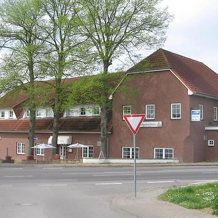 Hotel Landpension Strenz - Monteurunterkunft Lüssow Exterior foto